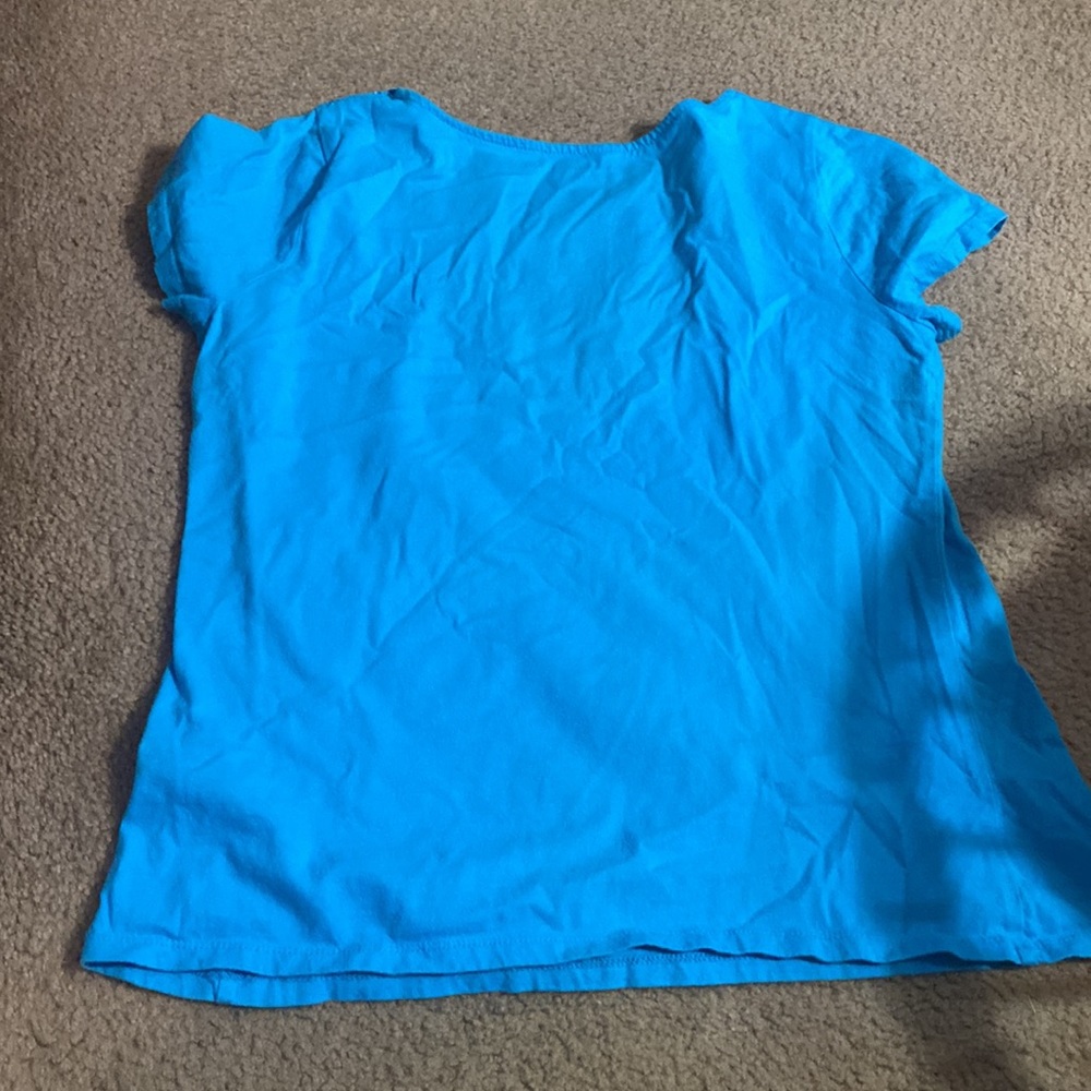 Simple T-Shirt - Picture 3 of 3